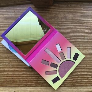 💰3/$30💰🎉HP🎉 New Beauty by PopSugar Twilight Eyeshadow Palette